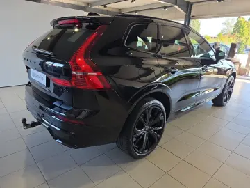 VOLVO XC60 B5 Plus Black Edition AWD BLIS AHK Nappa