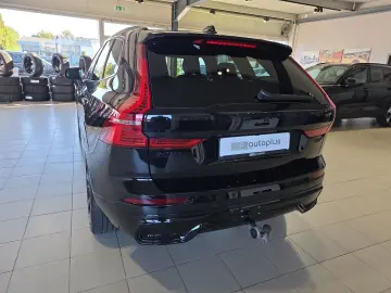VOLVO XC60 B5 Plus Black Edition AWD BLIS AHK Nappa
