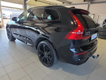 VOLVO XC60 B5 Plus Black Edition AWD BLIS AHK Nappa