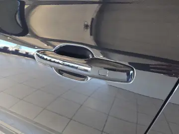 VOLVO XC60 B5 Plus Black Edition AWD BLIS AHK Nappa