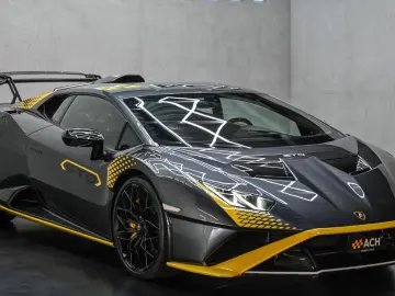 Lamborghini Huracán STO