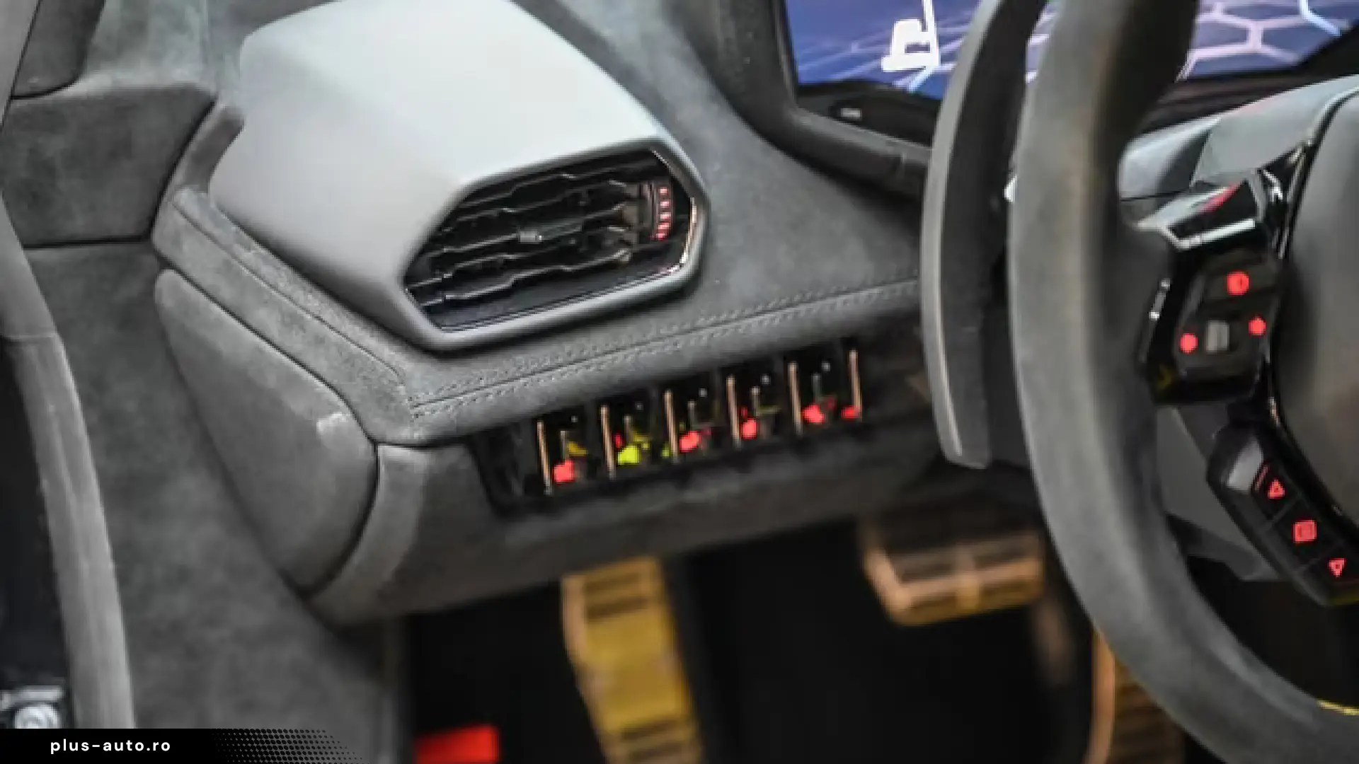 Lamborghini Huracán STO