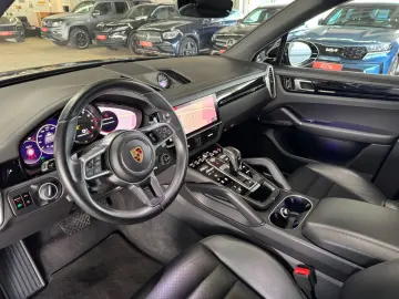 PORSCHE Cayenne E-Hybrid   PAN LED ACC SHZ APP Sp.Chrono