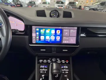 PORSCHE Cayenne E-Hybrid   PAN LED ACC SHZ APP Sp.Chrono