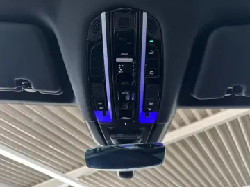 PORSCHE Cayenne E-Hybrid   PAN LED ACC SHZ APP Sp.Chrono