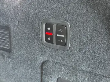 PORSCHE Cayenne E-Hybrid   PAN LED ACC SHZ APP Sp.Chrono