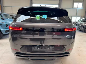 Land Rover Range Rover Sport D350 Autobiography