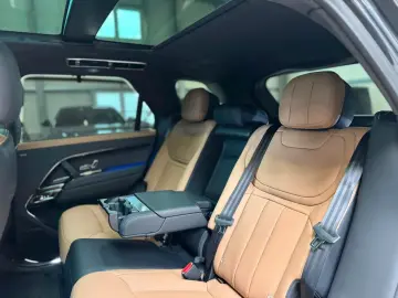 Land Rover Range Rover Sport D350 Autobiography