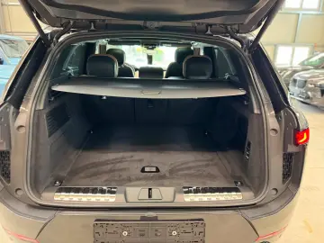 Land Rover Range Rover Sport D350 Autobiography