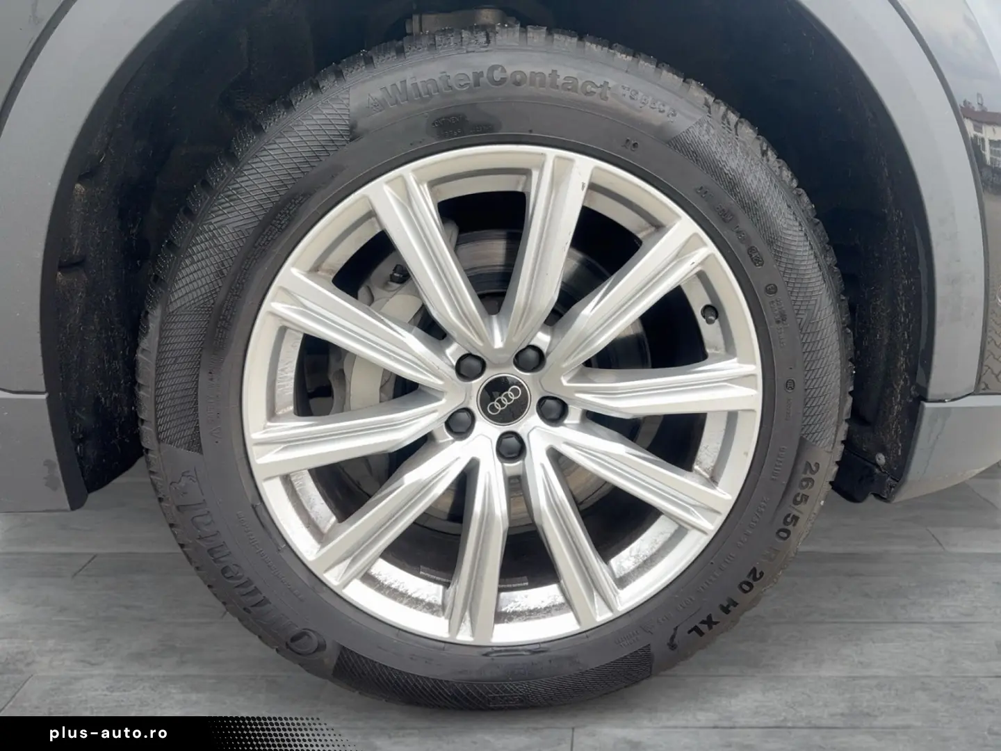 AUDI Q8 în leasing operațional MOOV