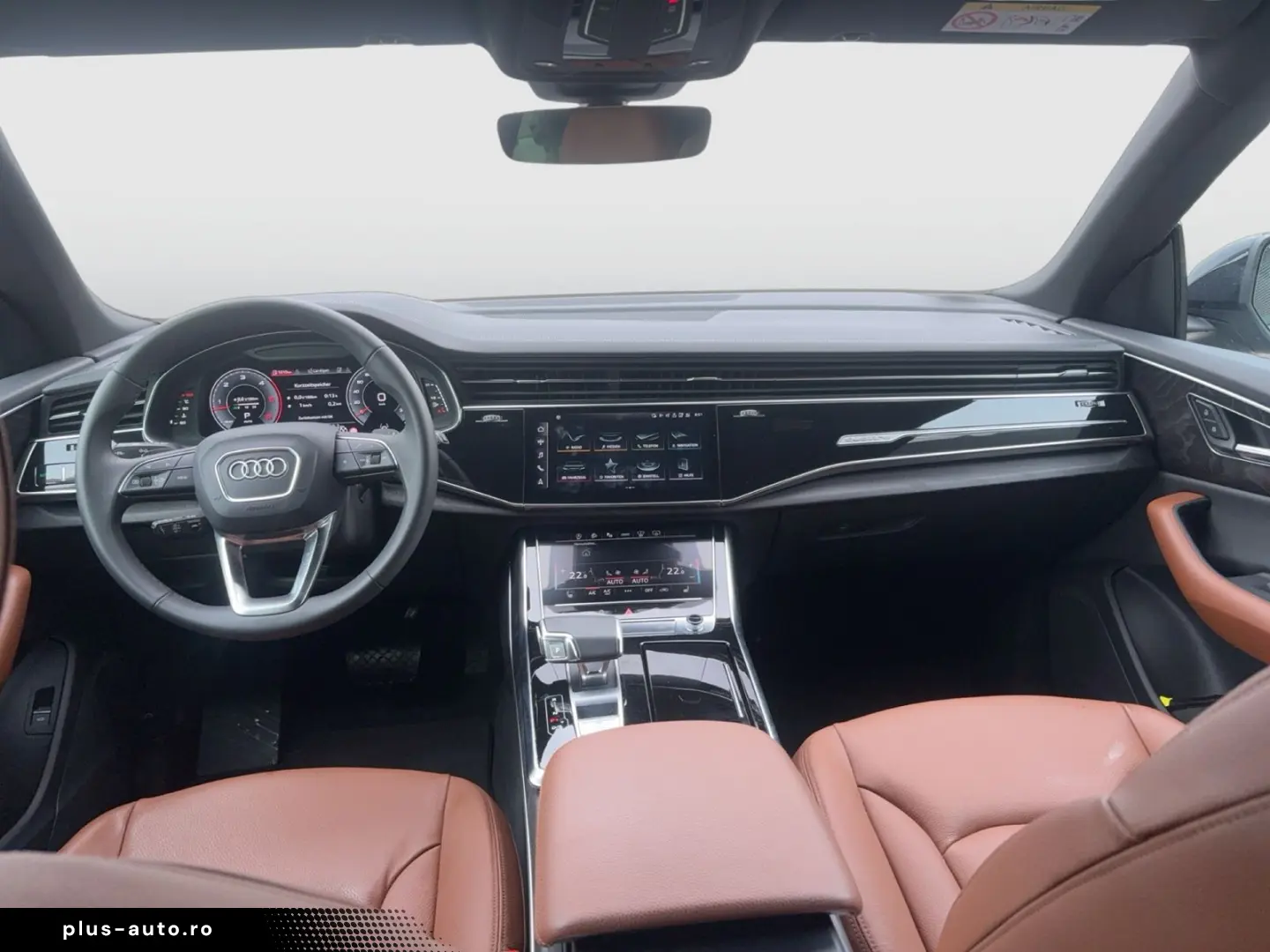 AUDI Q8 în leasing operațional MOOV