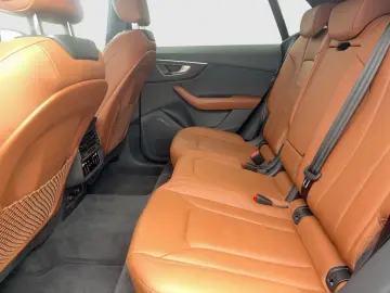 AUDI Q8 50 TDI quattro tiptronic  MATRIX HEAD UP AHK