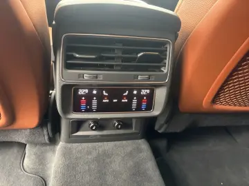 AUDI Q8 50 TDI quattro tiptronic  MATRIX HEAD UP AHK
