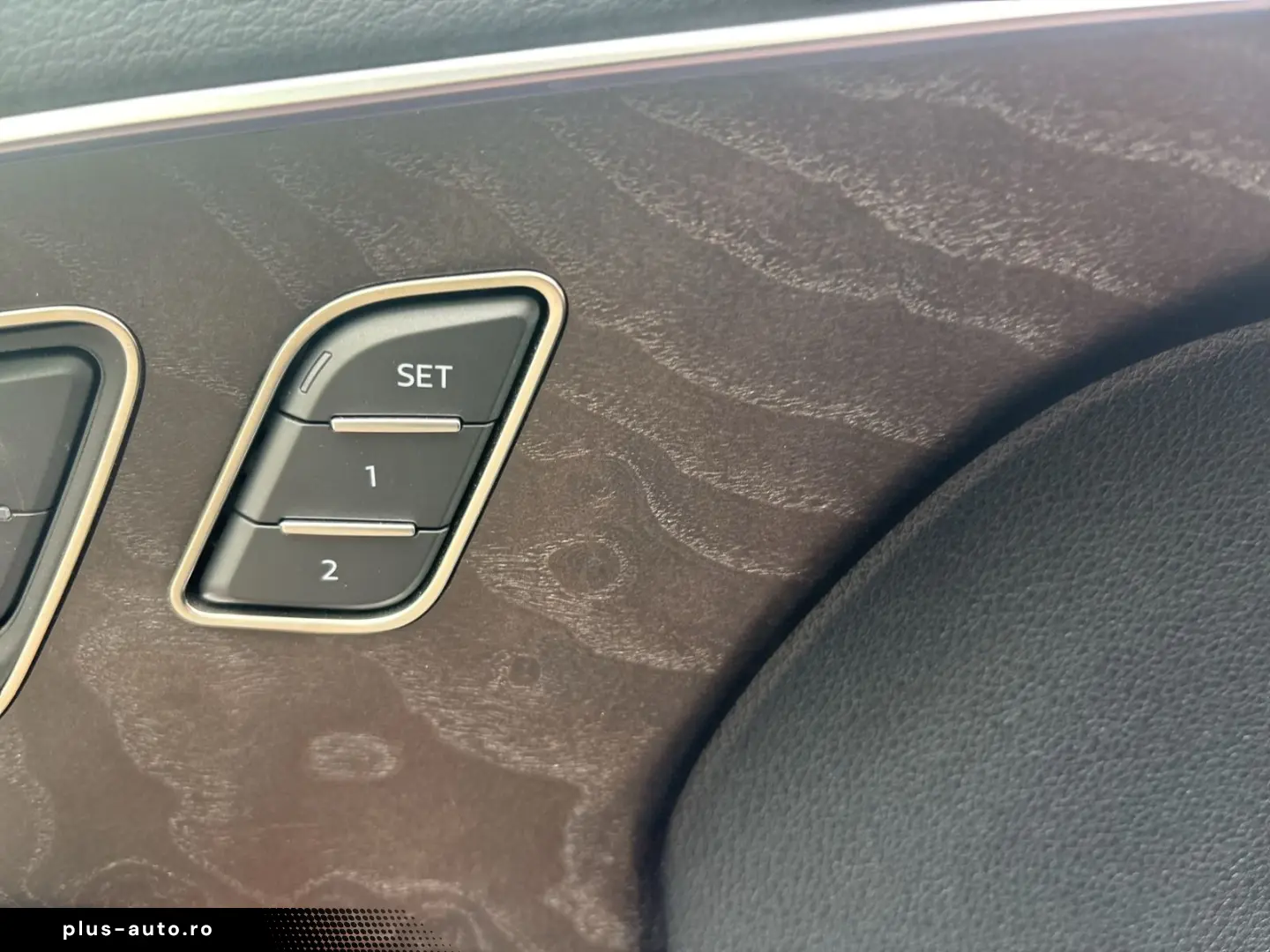 AUDI Q8 în leasing operațional MOOV