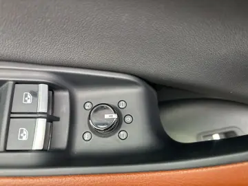 AUDI Q8 50 TDI quattro tiptronic  MATRIX HEAD UP AHK