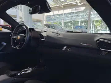 Ferrari 296 GTS Matrix Lift JBL Carbon Racing