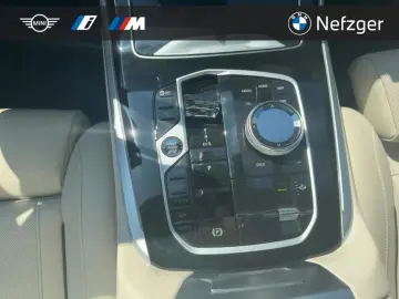 BMW X7 xDrive40d M Sport Pro Soft-Close AHK Massage