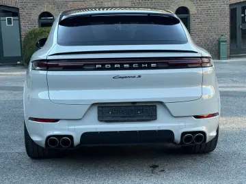 PORSCHE Cayenne S Coupe SPORTDESIGN- ABGAS BOSE 22 RS SO