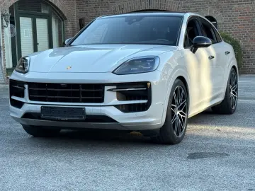 PORSCHE Cayenne S Coupe SPORTDESIGN- ABGAS BOSE 22 RS SO