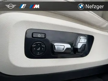 BMW X7 40D xDrive Pano H&K Standheizung Massage Soft