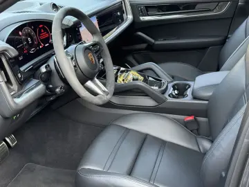 PORSCHE Cayenne Coupe S SPORTDESIGN-AGBAS HD-MATRIX REAR