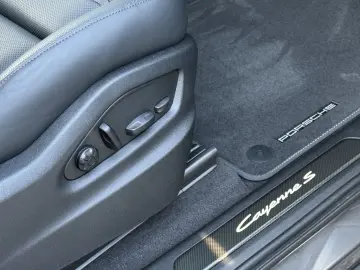 PORSCHE Cayenne Coupe S SPORTDESIGN-AGBAS HD-MATRIX REAR