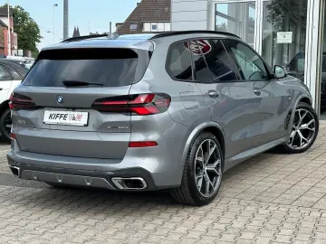 BMW X5 xDrive50e M SPORT PANOSKY KLIMASITZE DAPRO HK