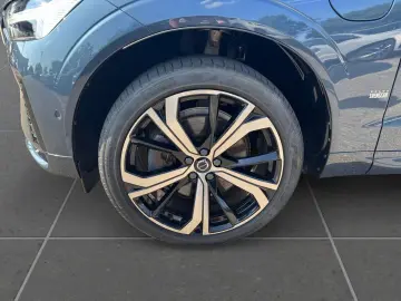 VOLVO XC60 Ultimate Dark Recharge T8 AWD Massagesitze