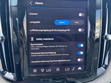 VOLVO XC60 Ultimate Dark Recharge T8 AWD Massagesitze