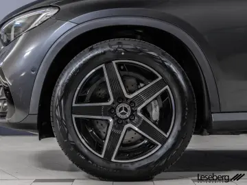 MERCEDES-BENZ GLC 200 4M AMG Adv  Pano Distron AHK K…