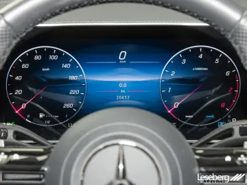 MERCEDES-BENZ GLC 200 4M AMG Adv  Pano Distron AHK K…