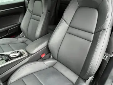 PORSCHE 911 (992) Coupe Sport-Design Kamera BOSE SpAbgas