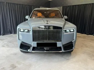 Rolls-Royce Cullinan Black Badge - MY2026