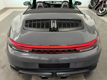 PORSCHE 992 Carrera GTS T-Hybrid Cabrio SPORTABGAS