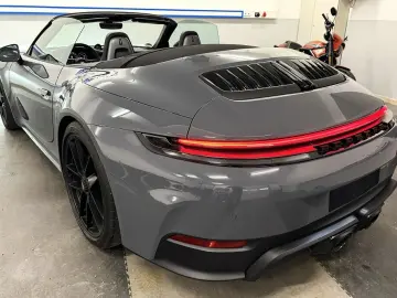 PORSCHE 992 Carrera GTS T-Hybrid Cabrio SPORTABGAS