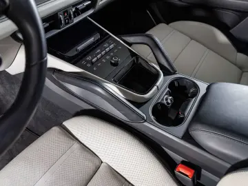 PORSCHE Cayenne Coupe Burmester InnoDrive HA-Lenkung