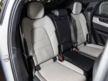 PORSCHE Cayenne Coupe Burmester InnoDrive HA-Lenkung