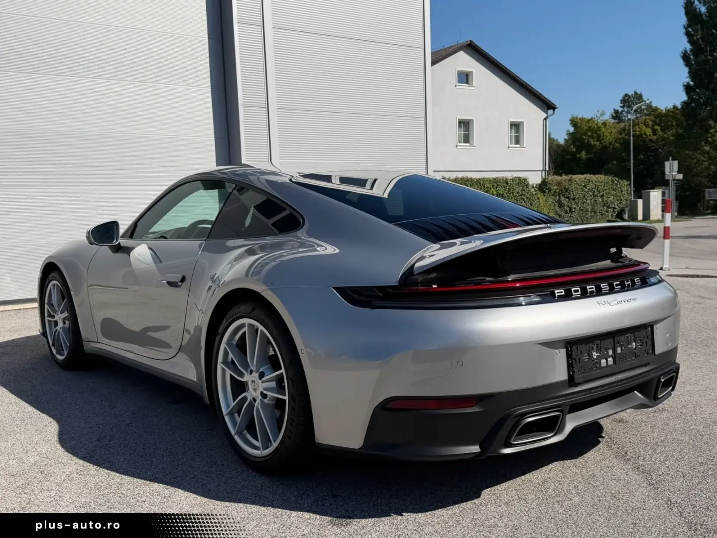 PORSCHE 911 în leasing operațional MOOV