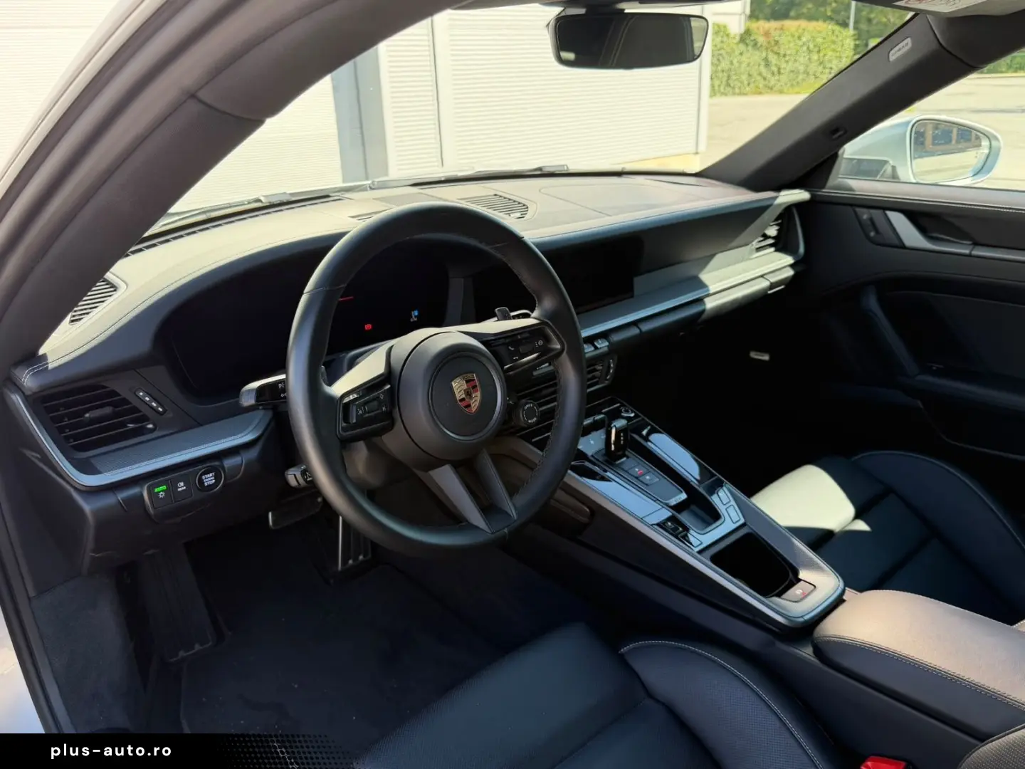 PORSCHE 911 în leasing operațional MOOV