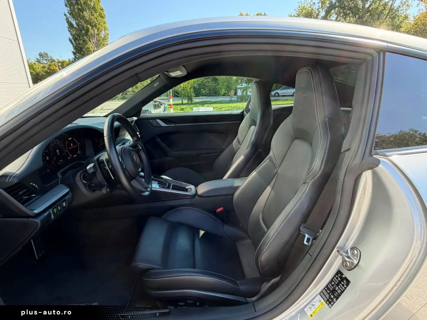 PORSCHE 911 în leasing operațional MOOV