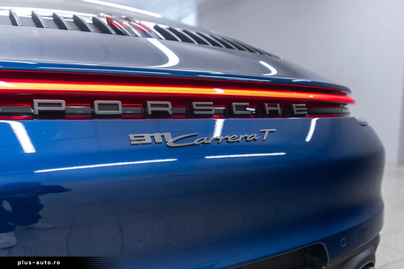 PORSCHE 911 în leasing operațional MOOV