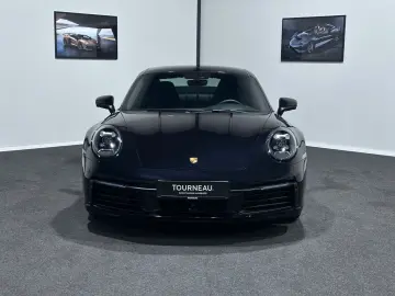 PORSCHE Carrera   Scheckheft   Approved 11 2026   Lift