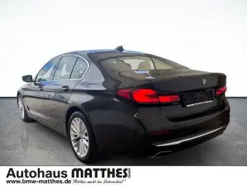 BMW 530 i Luxury Line LED RFK HUD PDC