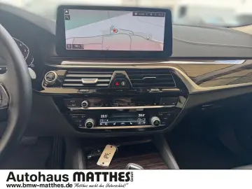 BMW 530 i Luxury Line LED RFK HUD PDC
