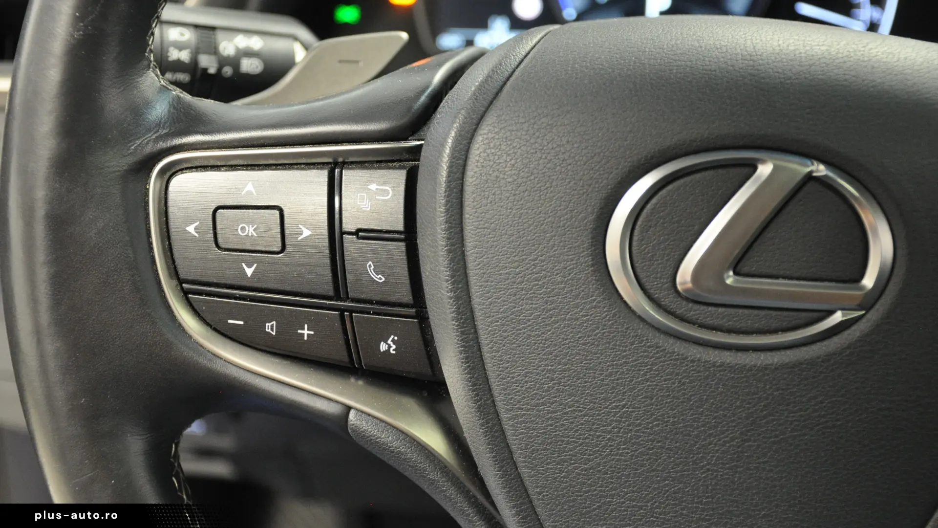 LEXUS EX 300h Executive TVA deductibil