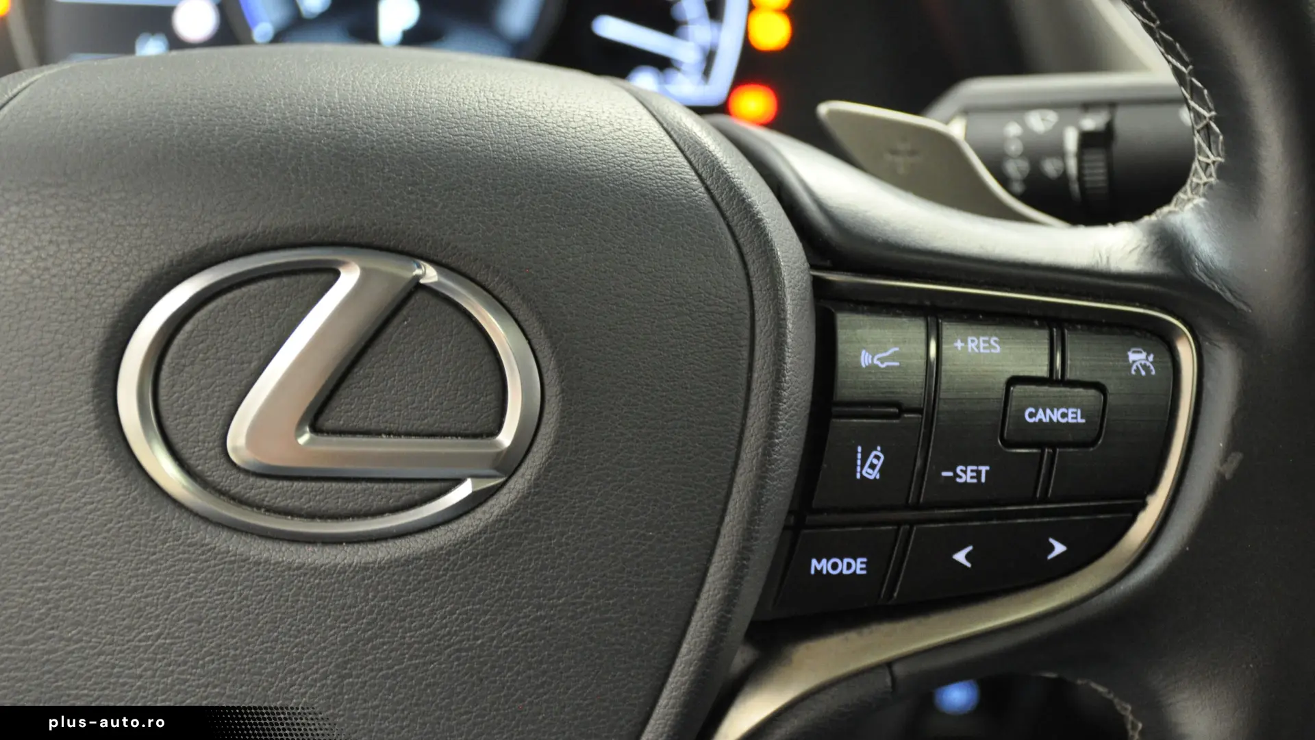 LEXUS EX 300h Executive TVA deductibil