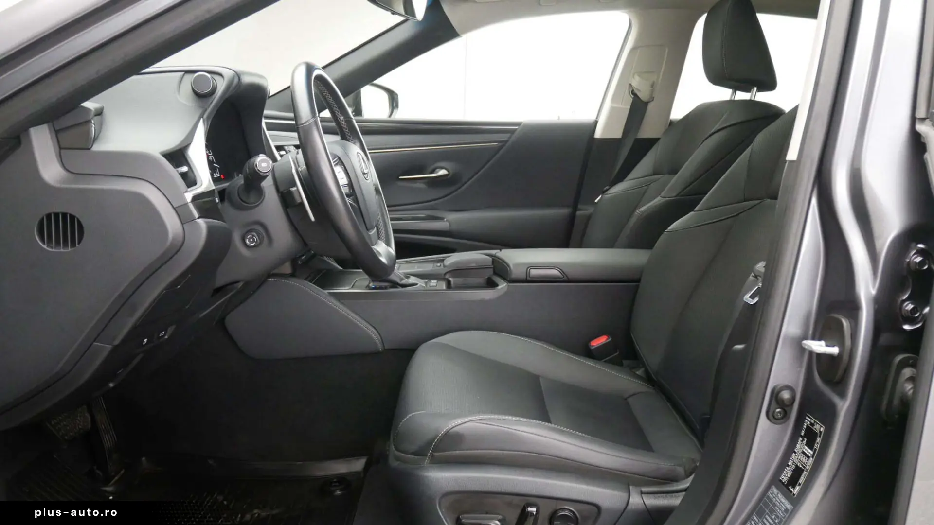 LEXUS EX 300h Executive TVA deductibil