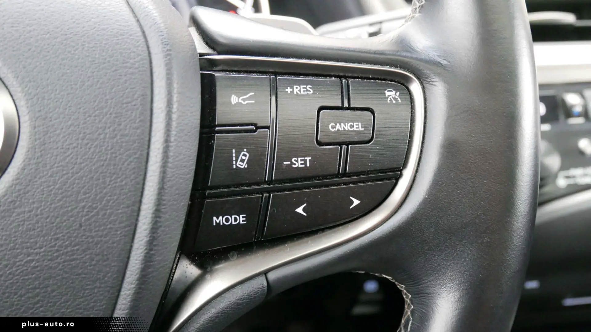 LEXUS EX 300h Executive TVA deductibil
