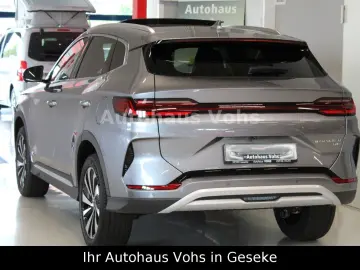 BYD SEAL U DM-i Boost LHZ HUD PANO 360  Sitzlüft AHK