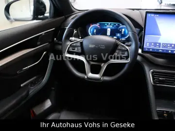 BYD Seal U DM-i Boost LHZ HUD PANO 360  Sitzlüft AHK